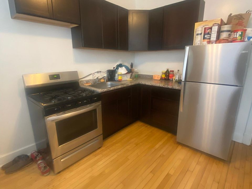 1st image of 1511 E 54th St #4