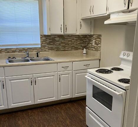 3rd image of 5210 MARLENE Avenue