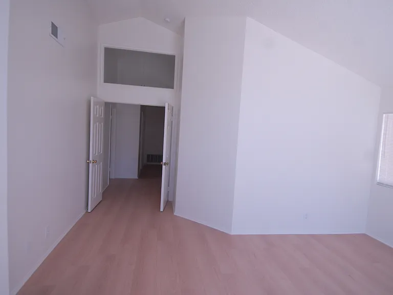39440 Avignon Ln — Photo 6
