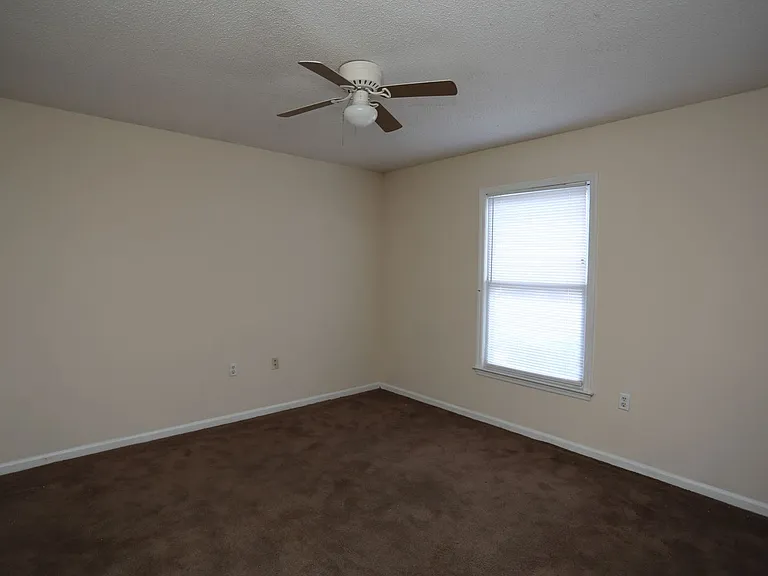 140 Lanier Dr #178 — Photo 4