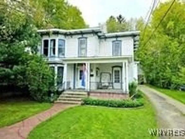 94 Washington St, Cattaraugus, NY 14719