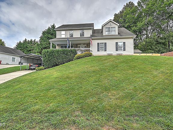 2nd image of 307 Post Oak Dr