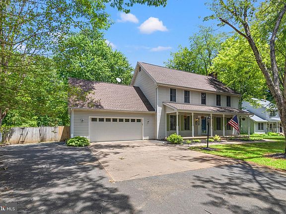 2nd image of 26 George Walker Dr