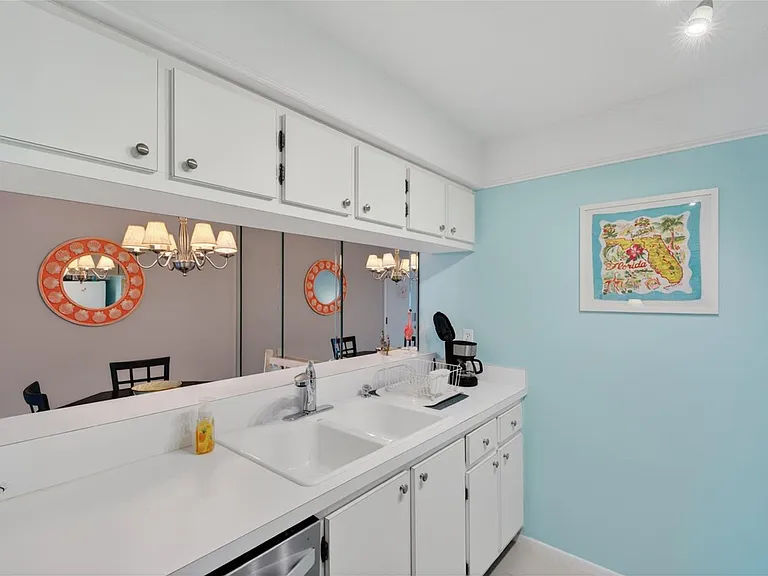 3273 Beneva Rd #203 — Photo 28