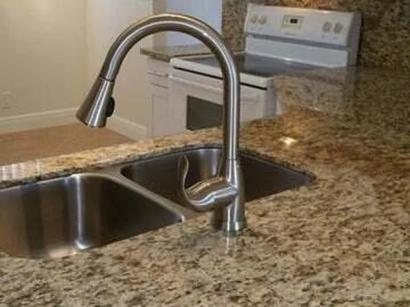 115 Lake Emerald Drive #110, Oakland Park, FL 33309