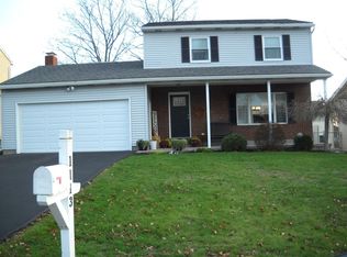 1113 Talan Dr, Endicott, NY 13760