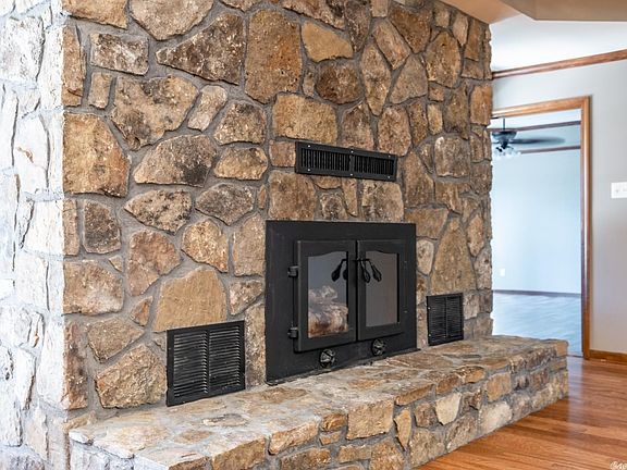 3rd image of 1745 Avilla Vincintage Rd