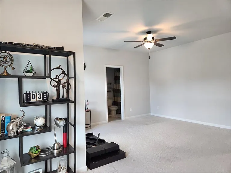 3650 Deaton Trl — Photo 24