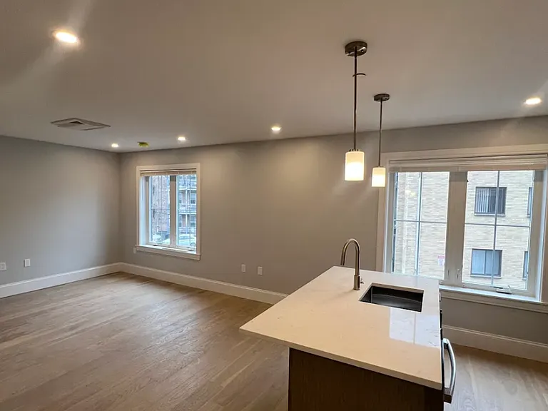 425 Market St #406 — Photo 6