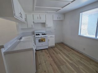 11702 York Avenue, Hawthorne, CA 90250