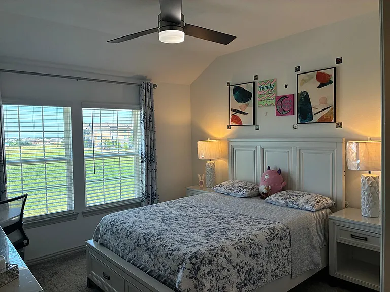 9025 Swallowtail St — Photo 23