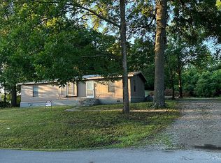 302 E Ginardi St, Frontenac, KS 66763