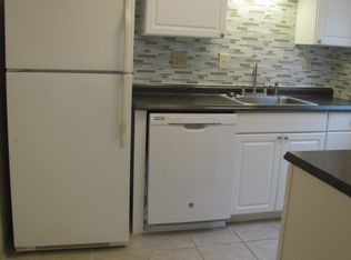 6833 Indian Hill Rd APT 1, Cincinnati, OH 45227