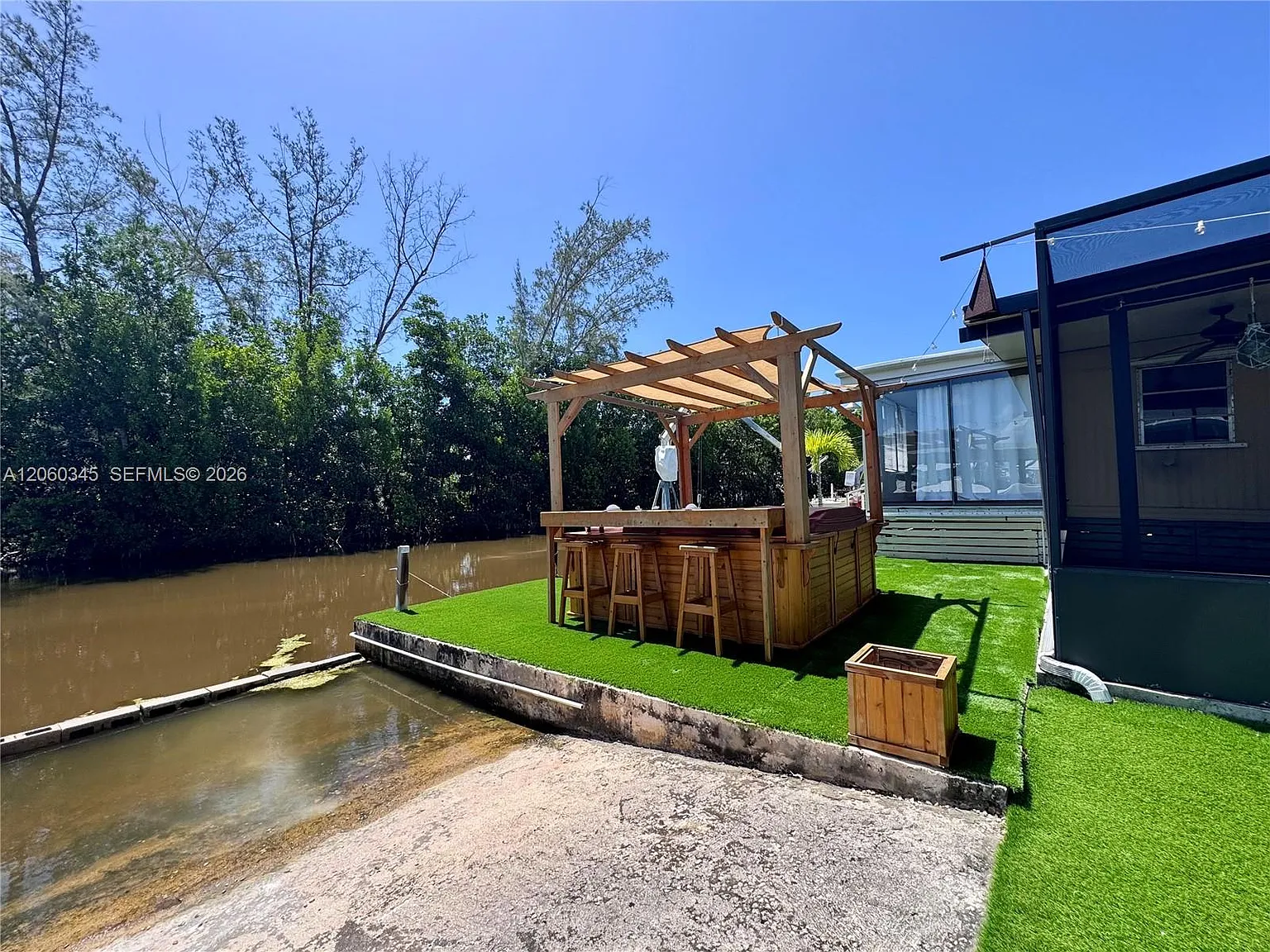 Lake Surprise Estates — Photo 2
