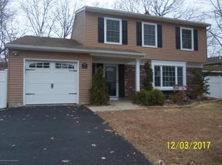 13 Flintlock Dr, Howell, NJ 07731