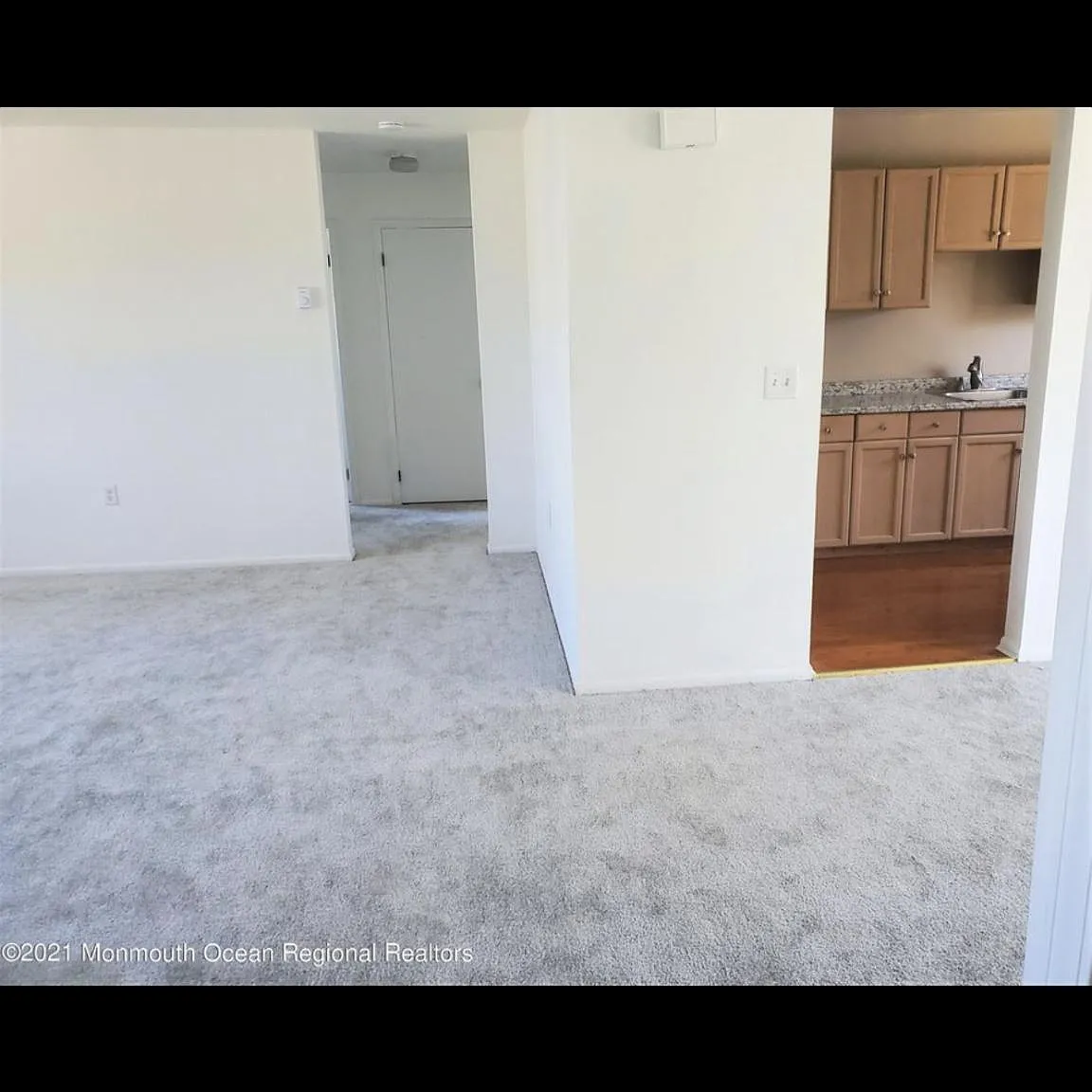 2 bed, 1200 sqft, $2,400 — Photo 1