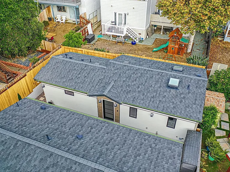 262 Barbara Ave — Photo 24