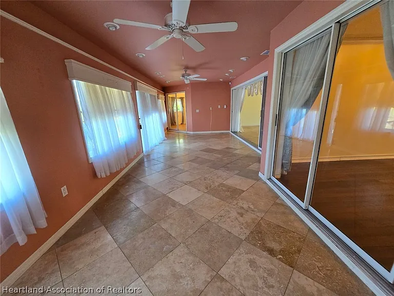 2922 Wynstone Dr — Photo 19