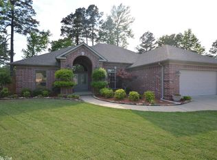 137 Limoges Ct, Maumelle, AR 72113