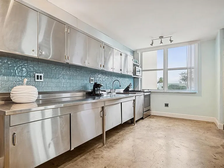 1401 S Ocean Dr #306 — Photo 5