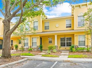 209 Draw Bridge Ln, Valrico, FL 33594