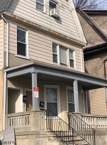 1st image of 559 Norwood St