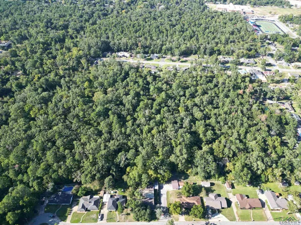 Slaydon St, Henderson, TX 75654