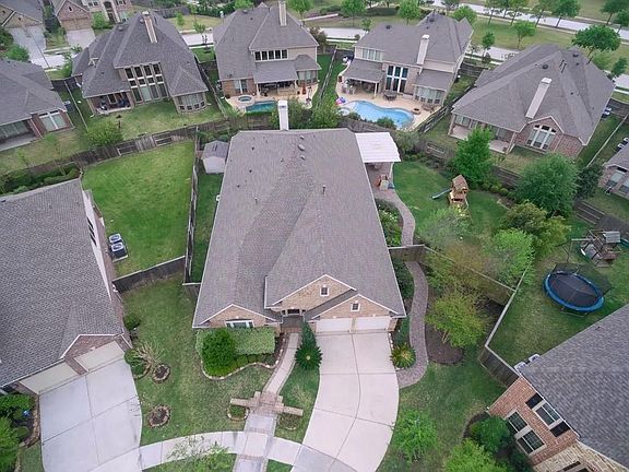 2nd image of 18303 Morgans Mill Ct