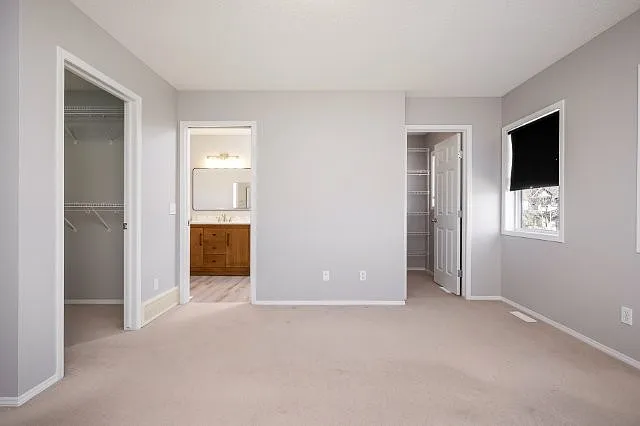 35 Everglen Mnr SW — Photo 8