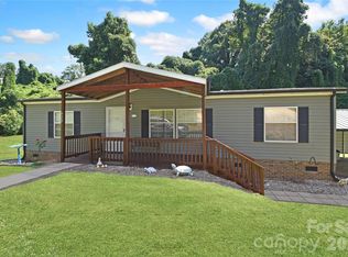 432 Forest Pl NW, Lenoir, NC 28645