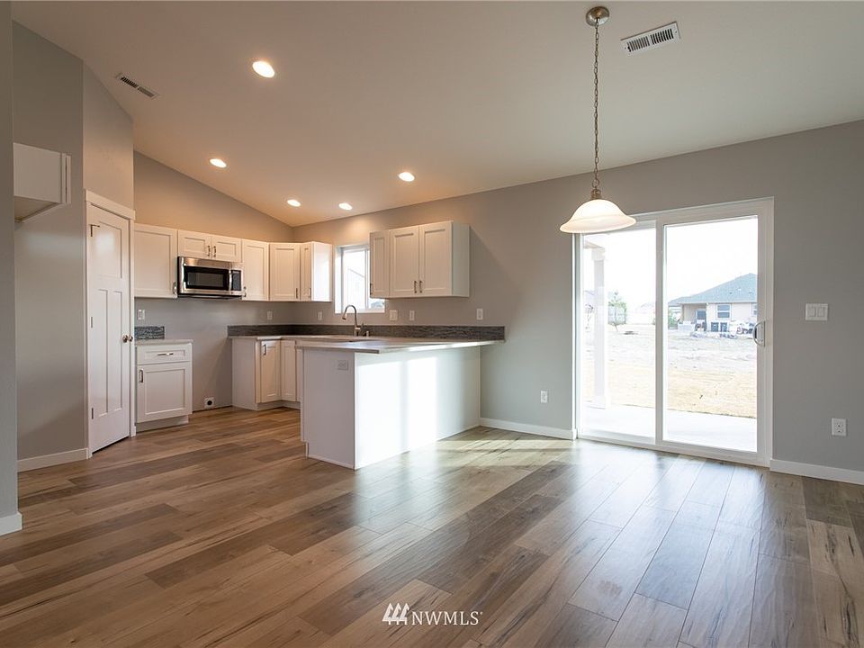 2nd image of 510 E Grace Taylor Street