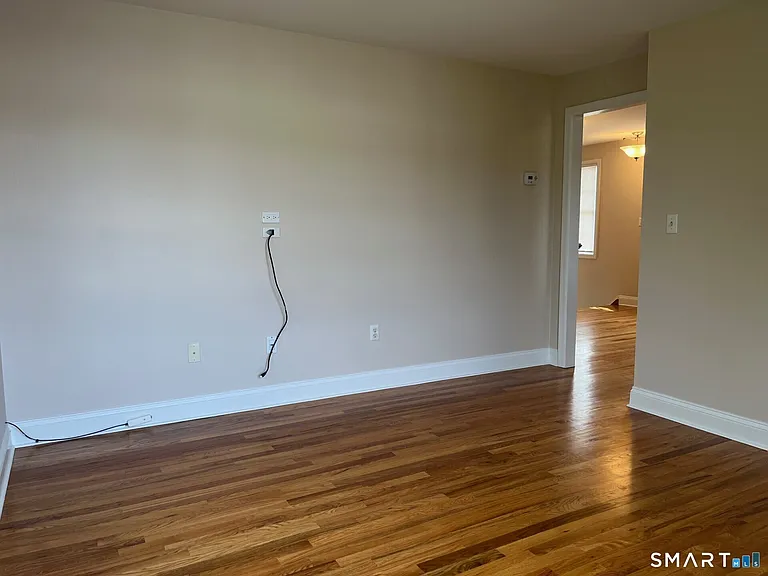 56 East Ave — Photo 9