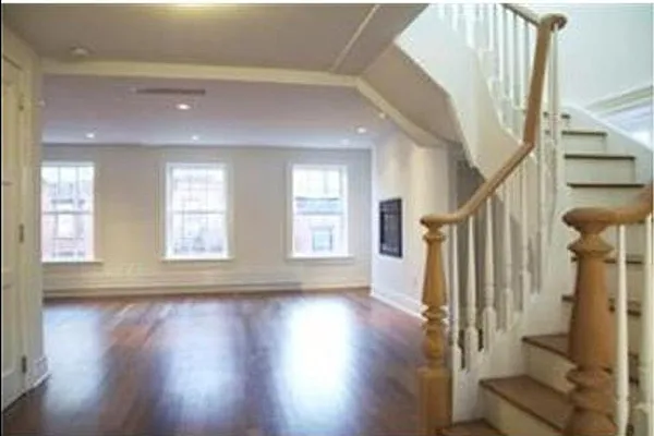 Rented by Corcoran | media 19
