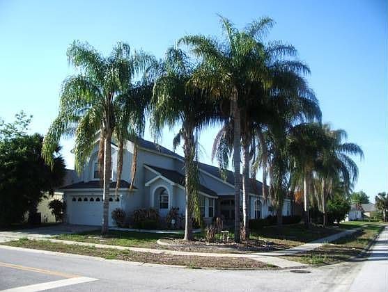 1st image of 7819 Myrtle Oak Ln