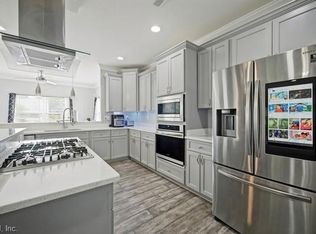 7 Cavalier Rd, Hampton, VA 23669
