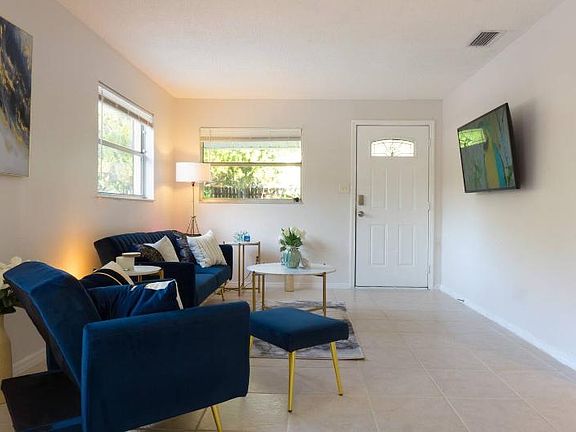 3rd image of 3860 7th Ave N #9