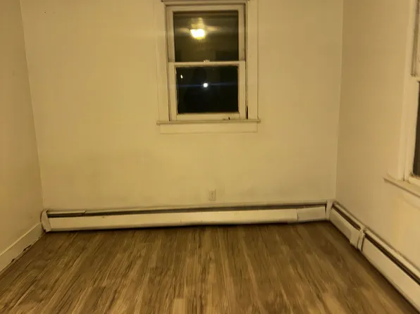 328 Charles St, Luzerne, PA 18709