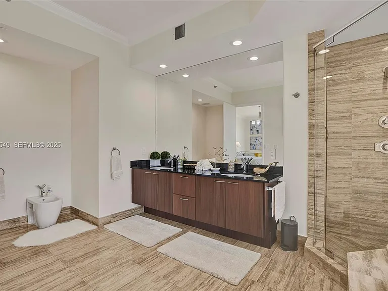 16001 Collins Ave #1604 — Photo 20
