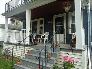 2nd image of 117 Amber St