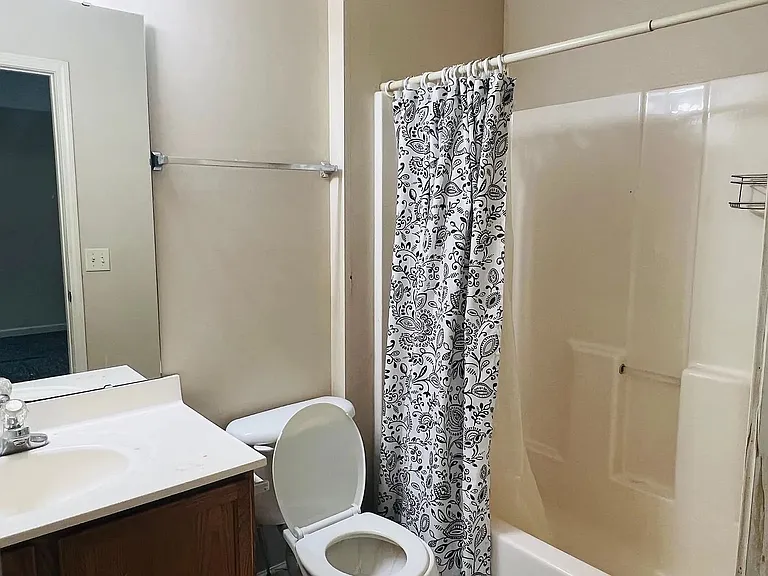 40-42 Cabernet Ct — Photo 11