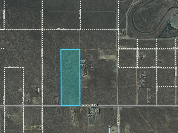 8297 W Rosamond Blvd, Rosamond, CA 93560