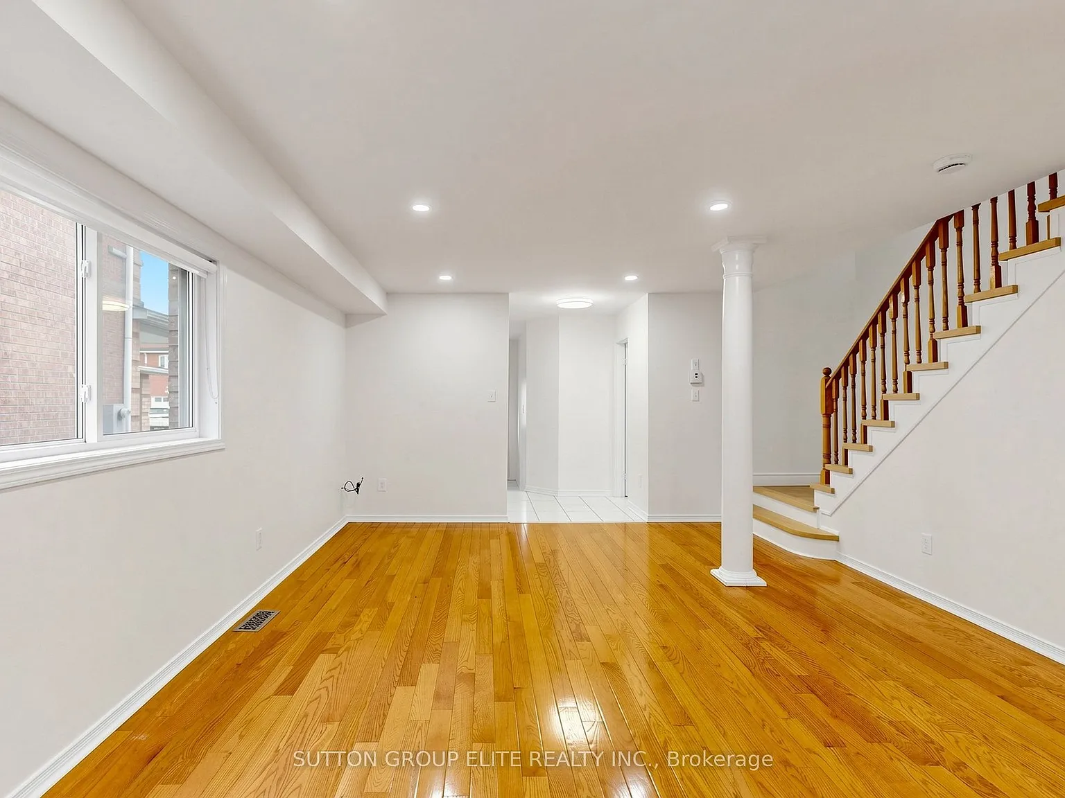 3 bed, $3,900 — Photo 2