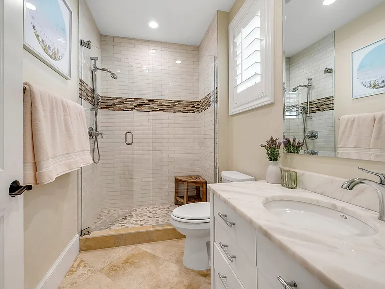780 5th Ave S #302 — Photo 14
