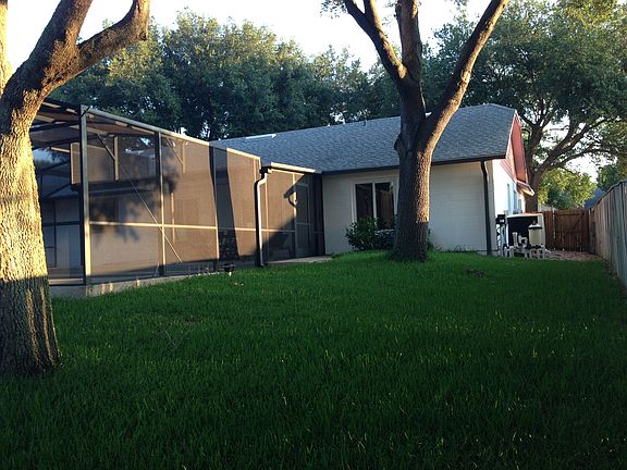4th image of 7758 Hyacinth Dr