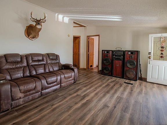 4th image of 2598 Daniels Creek Rd
