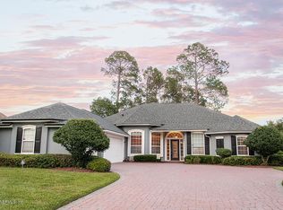 1671 Country Walk Dr, Fleming Island, FL 32003
