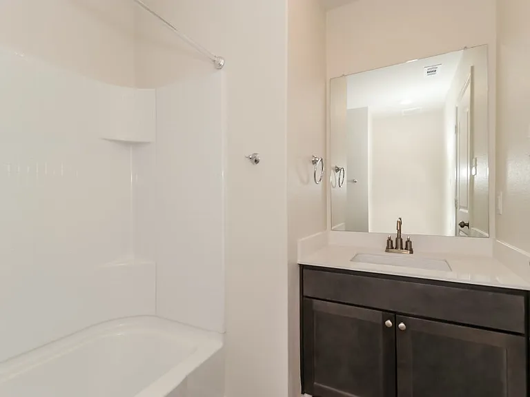 1313 Woodwinds Dr — Photo 14