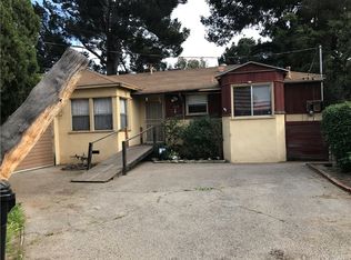 19234 Cantara St, Reseda, CA 91335