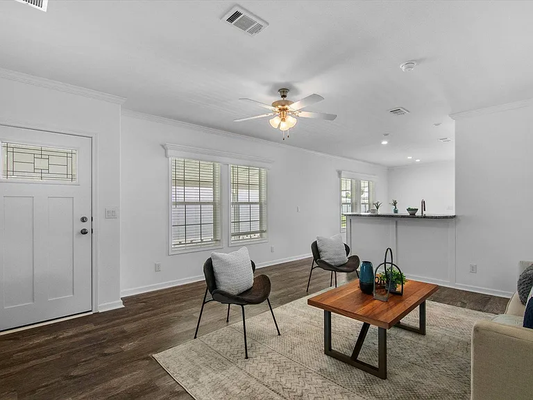 1284 Plymouth Pl — Photo 30
