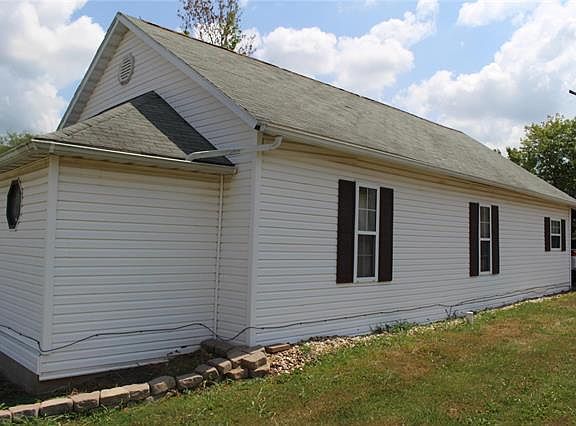 5th image of 800 N Desloge Dr
